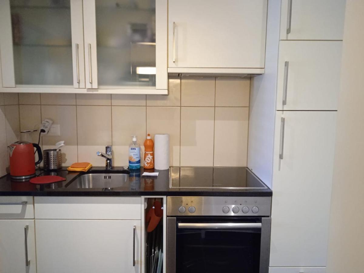 Studio Flat In The Heart Of Zug, Ideal For Solo Travellers公寓 外观 照片