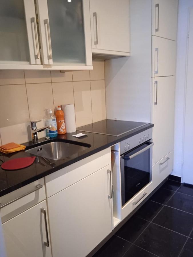 Studio Flat In The Heart Of Zug, Ideal For Solo Travellers公寓 外观 照片