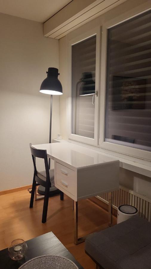 Studio Flat In The Heart Of Zug, Ideal For Solo Travellers公寓 外观 照片